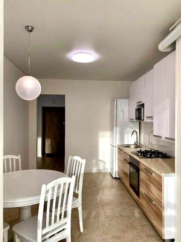 Власник, 1 кв.  вул. Яровиця  13, Центр.