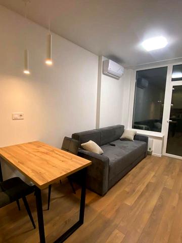 Василя Стуса вул., 35-А