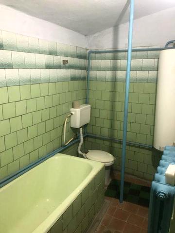 Дом со всеми удобствами в начале с. Броска, участок  8,69 соток.