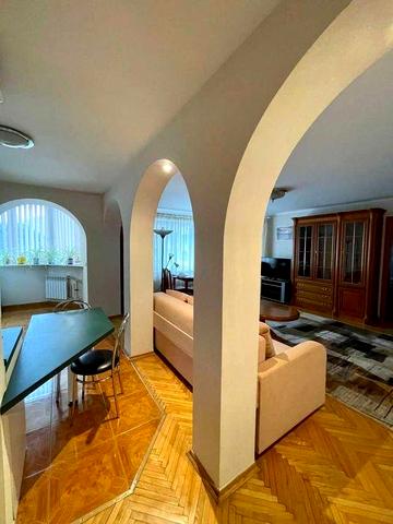 Оренда 2к квартири на просп. Академіка Корольова