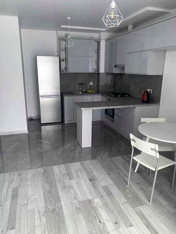 Терміновий продаж однокімнатної квартири з ремонтом