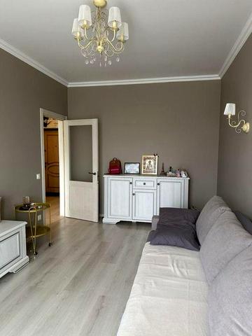 Здається квартира в жк сакура