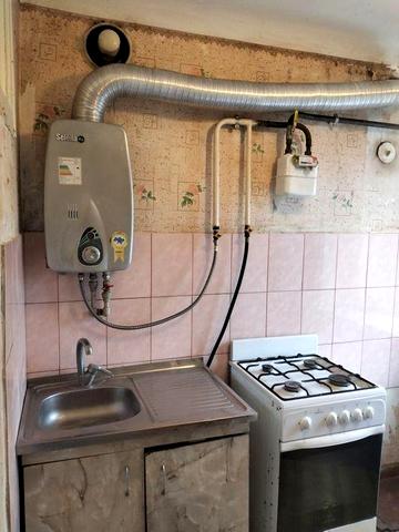 1кімн, є холодильник,без спального місця