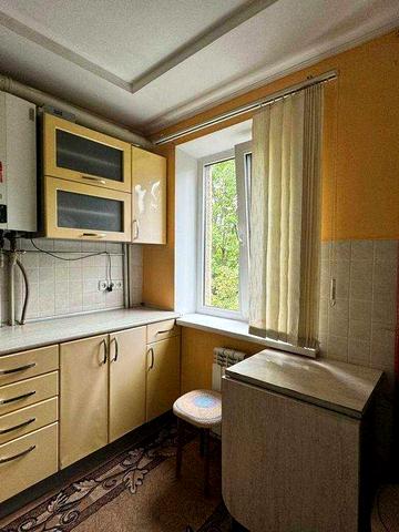 Оренда 2к кв в центрі