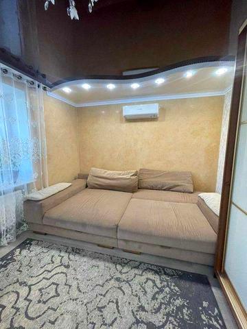 Квартира в селищі Теплик