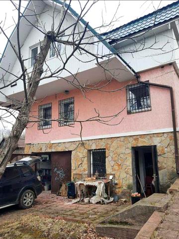 (7) Продаж 2 поверхового будинку в с. Лопатинці 2590