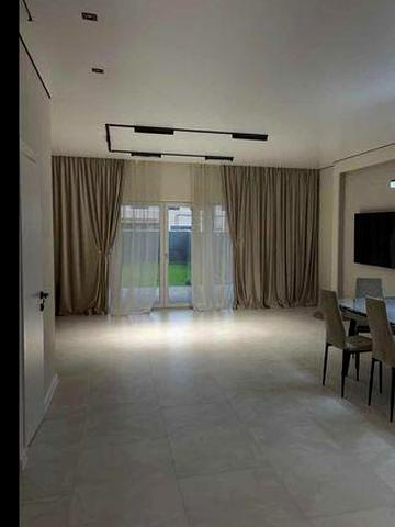 Здається в оренду таунхаус в New village Стопожниця