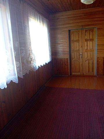 Продам квартиру в будинку в місті Олевськ зі зручностями, поряд атб, в