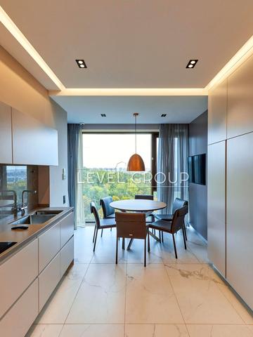 Буслівська вул., 15