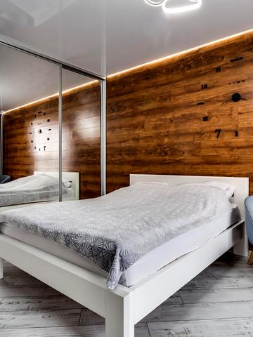 Володимира Великого вул. (Артема), 10