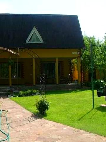 Чайки. Котедж 200 кв. Камін. Оренда на літо від 1 до 4 місяців. Без%