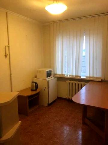 Сдам 2к м Лукьяновская ул Пиманенко 12