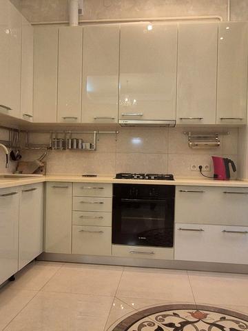 Хрещатик вул. (Kreschatic), 15