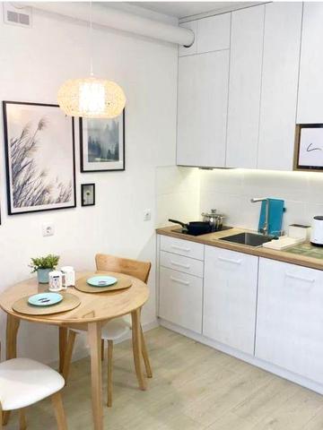 Сдам 1 кв.Студию Новострой Евро Ремонт Рядом Трк Украина и Парк Победы