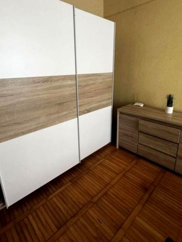 Квартира посуточно в Полтаве в самом центре с большой кроватью