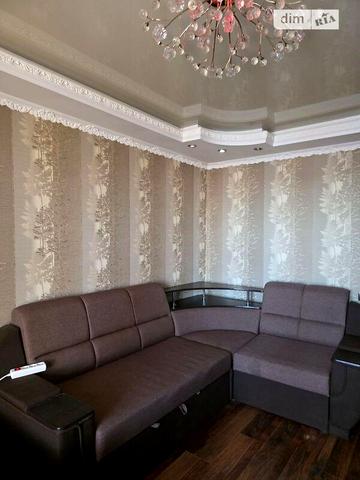 Довгострокова оренда 2к Квартира Соборна (Радянська) вулиця