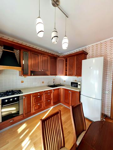 Садова вул., 5-А