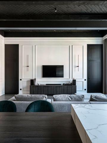 Саксаганського вул., 31/27