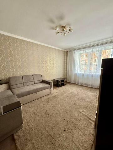 Здам простору 1-к квартиру ЖК Янтарний у довгострокову оренду Власник