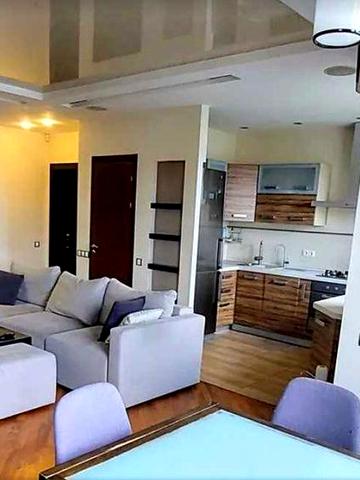 Подол. Юрківська 28. Продаж 3-х кімнатної квартири.