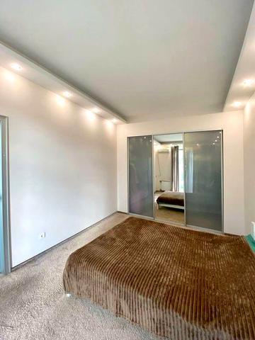 Продаж 2х кімнатної квартири 60 м2, з гарним ремонтом на Печерську