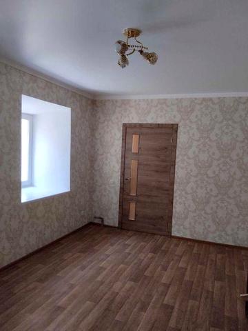 Пр.  1кім. кв.  а/о,  центр , можна  по  сертифікату,  без  посеред -в