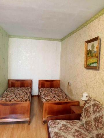 Сосницкая, 1-к хорошая квартира, метро Дарница Дарницкая площадь