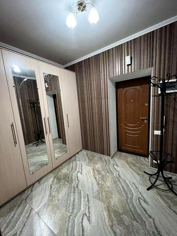 Оренда ! Кввртира у  центрі ! Автономне опалення Перемоги 119 а