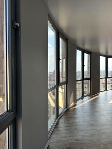 Оренда пентхауса вул. Г.Майдану 150