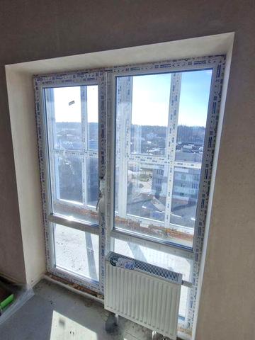 Продаж 3-кімнатної квартири в новому будинку  (район лікарня)