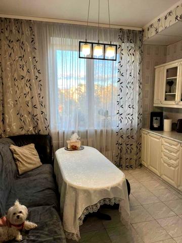 Олександра Поля просп. (Кірова), 68