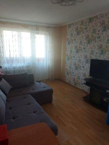 Здам 2-к на Захисників України Світло не вимикають