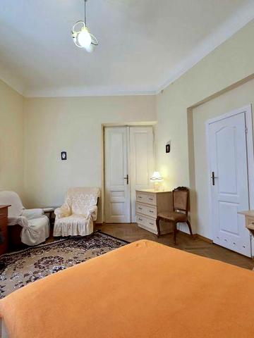 Оренда 1-кімнатної квартири у ЦЕНТРІ МІСТА Проспект Шевченка 34