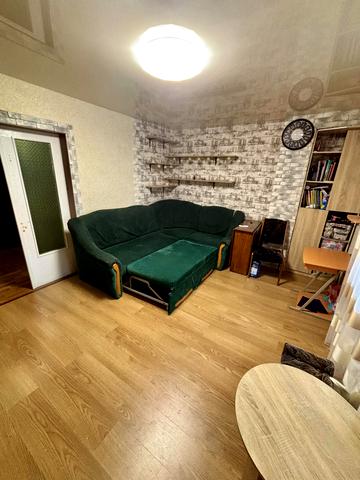 Михайла Лушпи просп., 12