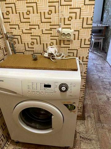 Однокімнатна квартира Теліги 57