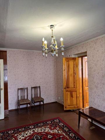 Продае 2 комнатную квартиру Терновской район, Роковатая.