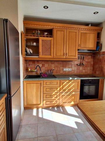 Ак. Єфремова 17,оренда 2к квартири,Метро Академмістечко 5 хв.