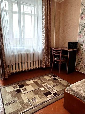 Шпалерний ринок, вулиця Зодчих 80, Борщагівка