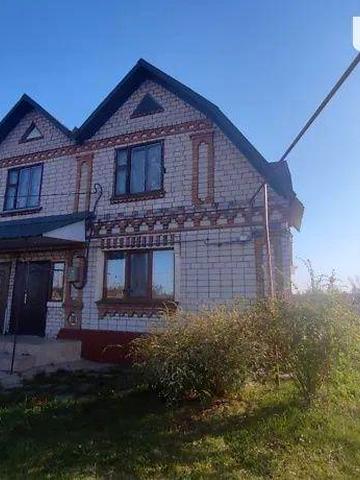 Продаж 2 поверхового будинку з верандою і ділянкою на 15 соток,155.7