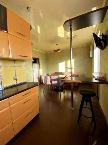 Оренда двокімнатної квартири ,вулиця Полігонна 22