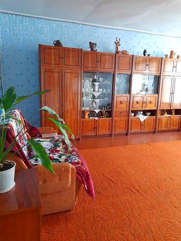 Продається квартира будинкового типу загальною площею 92 м²