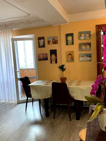 Сдам 3-х комнатную квартиру проспект Леся Курбаса  18-а