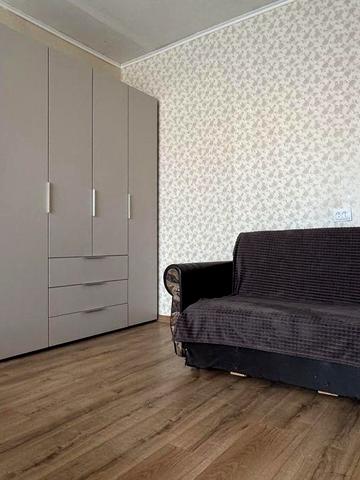 1 к/к від власника Фуршет, Октябрське