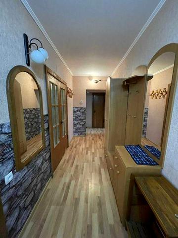 2 кім.кв. вул.. Наукова (можна з тваринками)