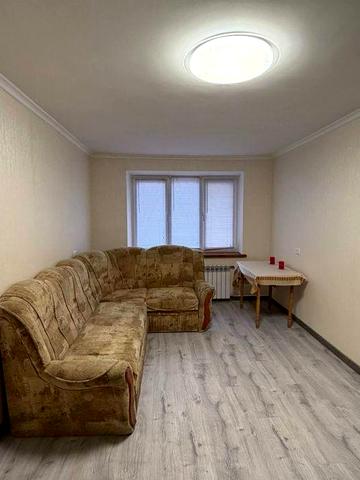 Оренда двокімнатної квартири Виставка