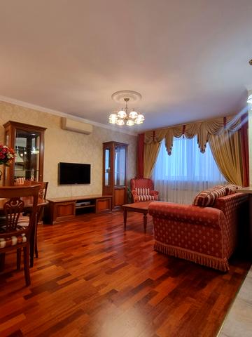 Єлизавети Чавдар вул., 9