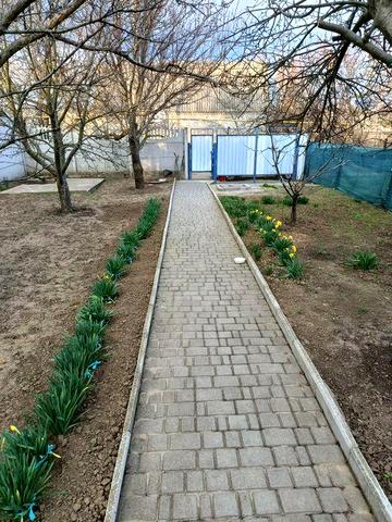 Продажа пол дома