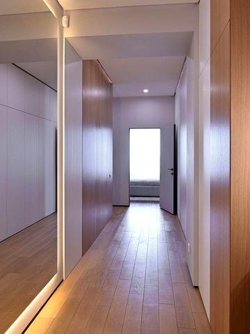 Дизайнерська, максимально укомплектована новобудова ЦЕНТР ЖК Театральний