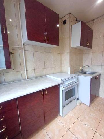 2к на Вечернем, ул.И.Авраменко НЕУГЛОВАЯ, НЕПРОХОДНАЯ