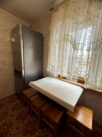 Двокімнатна квартира. Центр. Косметичний ремонт.